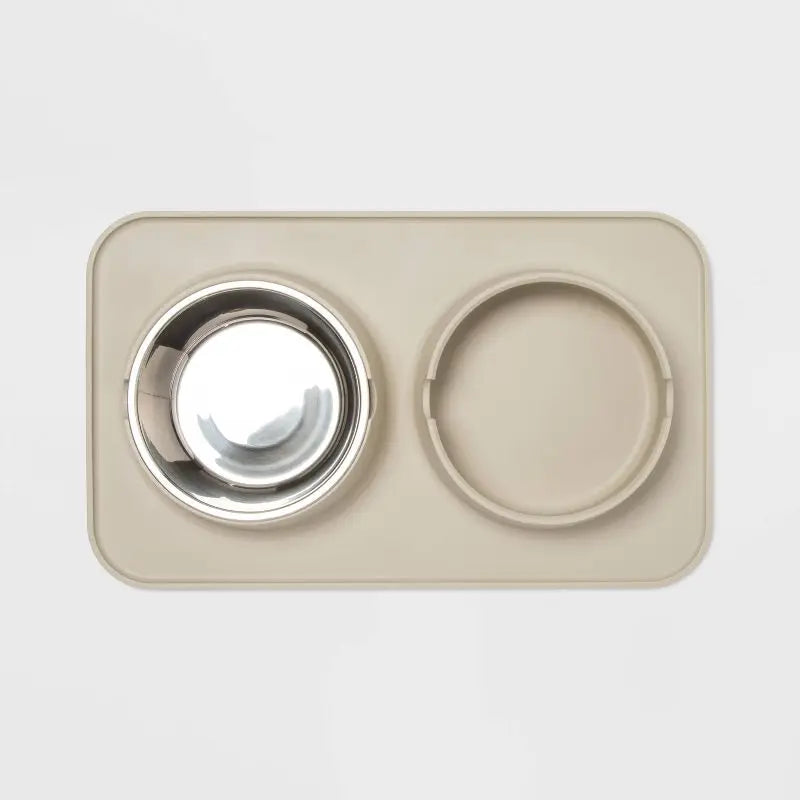 Silicone Pet Food Mat With Removable Stainless Steel Bowls